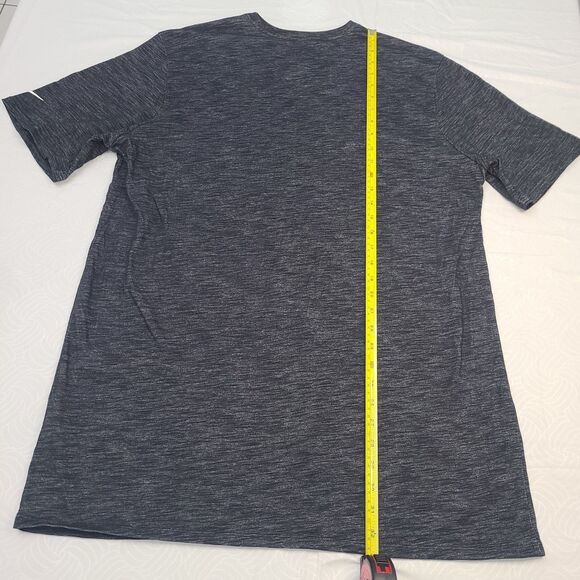 Nike Men Gray T Shirt Size XL - Picture 4 of 5